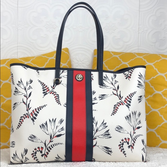 Tory Burch Handbags - 🌸OFFERS?🌸🎉HostPick🎉Tory Burch Stripe Tote XL